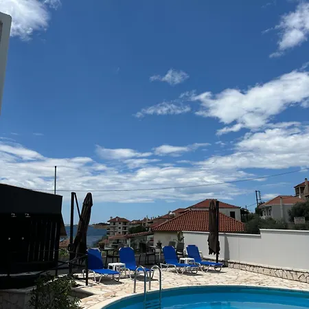Abbey Apartmanhotel 3*